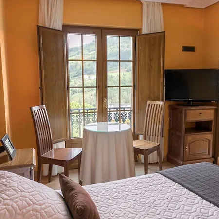 Rural Casa Paulino 2* تاراموندِّ